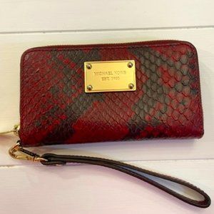 MICHAEL Michael Kors - Multi-Function Wallet/Phone Case